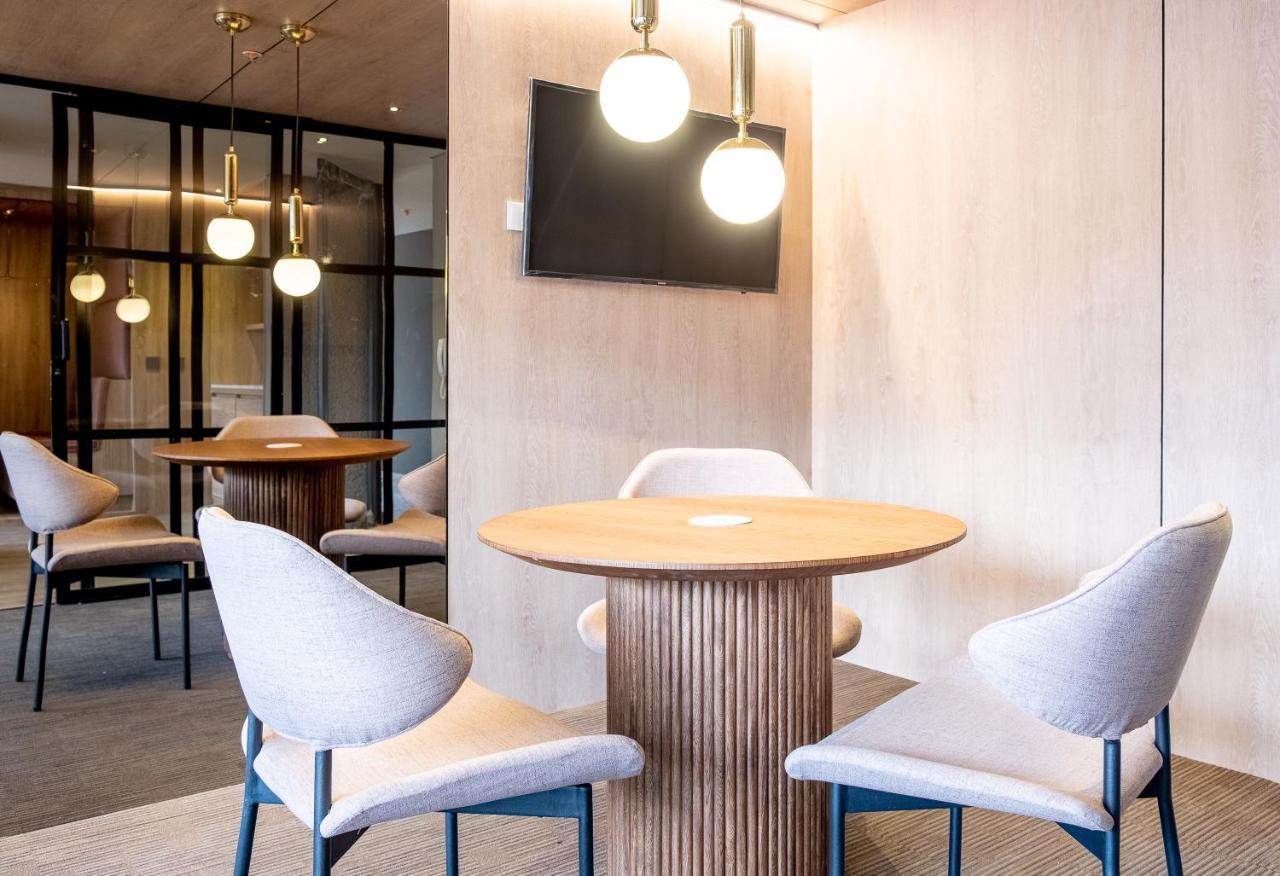 Icon 100 Luxury Apartasuites Богота Экстерьер фото